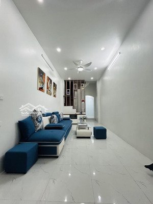 bán nr 40m2 tại văn chương, đống đa, giá cực chất 7,7 tỷ vnd