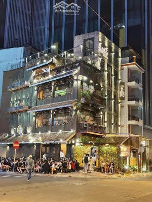 cho thuê nhà mặt phố trần thái tông, 200mx5t, lô góc tổng mặt tiền 20m, gần ngã tư kd mọi mô hình