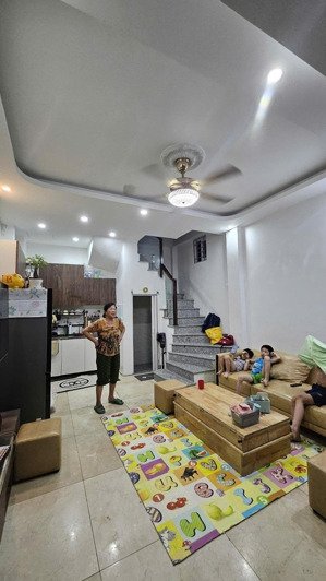 bán nhà 5t x 32m phú diễn nguyễn đạo an ngõ thông gần phố sổ đỏ chính chủ giá 5.9 tỷ lh 