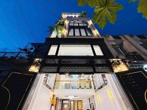 nhà em ở đường trần hưng đạo,quận 5 80m2/2tỷ7 đang cho thuê 13tr/1thang