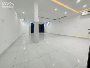  #Cho_thuê_toà_nhà 3 tầng mặt tiền #Hồ #Xuân #Hương