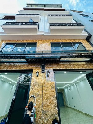 bán nhà riêng tại giáp nhị, 15,9 tỷ, 50m2, 3pn, 5wc, giá tốt