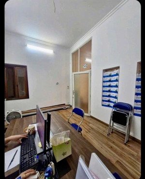 hiếm! 1 căn duy nhất! vị trí kim cương cạnh vinhomes giảng võ! 1 mặt thoáng vĩnh viễn! giá trị cao