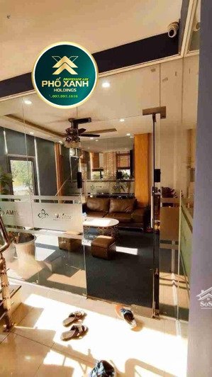 nhà ở khoa học [] võ chí công 50 tỷ 6 tầng mặt phố vip dòng tiền 70tr/tháng