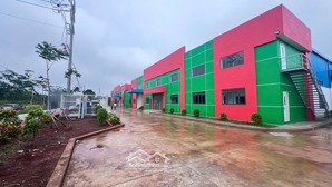 cho thuê xưởng với khuôn viên độc lập. kcn long khánh - đồng nai. dt: 5200m2. chỉ 3,8usd/m2