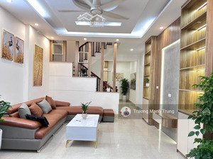 tôn thất tùng, phạm ngọc thạch, quận đống đa nhà mới tinh, ngõ thông, kinh doanh đỉnh