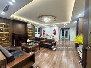 ảnh thật như hình, bố mẹ tôi cần bán căn hộ 3 ngủ đẹp tòa mhdi 60 hoàng quốc việt, sổ đỏ cất két