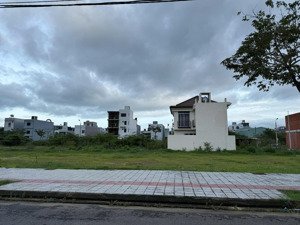 sụp hầm - 4 lô liền kề hói kiểng 10 (có bán lẻ từng lô) - bao phí sang sổ (2%)