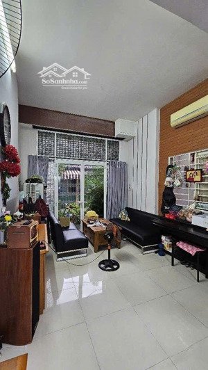 hẻm 6m sau căn mt đường tân quý 3 tầng ngang 6.1x11.5m chỉ hơn 7 tỷ