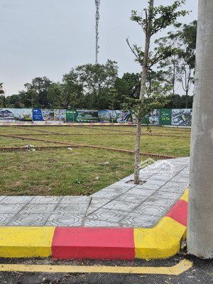 tiềm năng sinh lời cao,giá haps dẫn,ngân hàng hỗ trợ 70%, ân hạn gốc 2 năm. sát ql21, fpt,cnc...