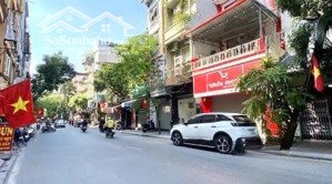 căn góc vị trí đẹp nhất mặt phố thuỵ khuê vỉa hè rộng kd sầm uất dt 59m mt 5,5m nhà 4t giá 37,8 tỷ