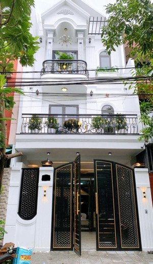 chủ nhà cuối năm về mỹ gửi nhà 3 tỷ 450 triệu, dt 69m2 đường huỳnh tấn phát, phú thuận, quận 7