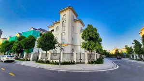 bán nhanh biệt thự đơn lập vinhomes green villas 284m² -trục chính, view cây xanh, giá tốt tháng 11