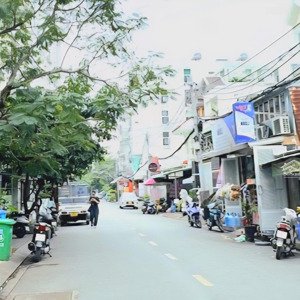 mặt tiền lê thị chợ _ 7 phòng _ 126m²_ ko hẻm giới quận 7 vị trí kinh doanh