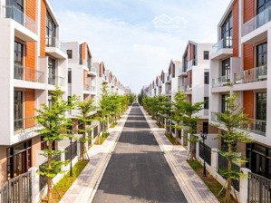 liền kề xẻ khe ánh dương ad19-18, 96m giá 10.872 tỷ vị trí thoáng đẹp, giá tốt nhất phân khu