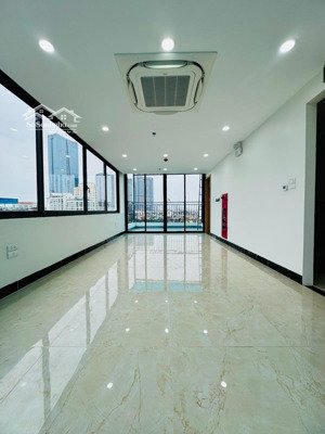 bán nhà mặt phố đê la thành - quận đống đa - s 92m2 - chủ chào 77,91 tỷ( có thương lượng)