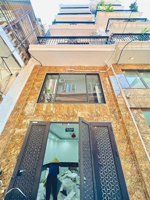 nhà phố minh khai - ngõ ô tô 4 chỗ chạy qua - 62m 7 tầng thang máy - vừa ở vừa cho thuê