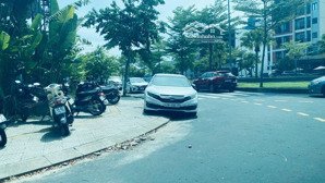 bán lô fpt sát trường đại học fpt dể xây căn hộ kinh doanh