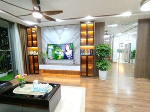 [đừng bỏ lỡ] tôi bán căn 3 ngủ, dt 122m, nhà thoáng mát, sổ đỏ giá hơn 10,x tỷ tại diamond flower