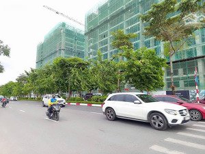 bán nhà mặt phố hồng tiến, sát cầu trần hưng đạo, bv tâm anh, vỉa hè, đường 17m, 140m, mt 6m, 35 tỷ