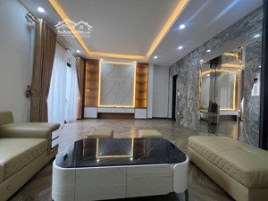 bán nhà gần bệnh viện tâm anh trường học long biên | hạ giá cực sốc còn hơn 11 tỷ vị trí v