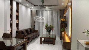 căn hộ full nội thất 3pn 2wc tòa gemek2 vào ở luôn lh 
