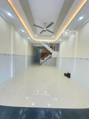 vị trí vừa ở vừa khinh doanh chỉ 6 tỷ 250 tr bớt lọc nhẹ