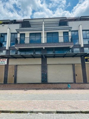 cho thuê văn phòng shophouse 3 tầng mặt tiền 5pn khu nam long central lake hưng thạnh cái răng