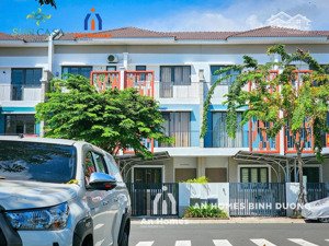 hàng ngộp tại sun casa central căn duy nhất chủ cần bán gấp. view công viên rẻ hơn thị trường 200tr