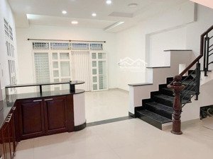 chủ cần tiền kinh doanh bán nhanh