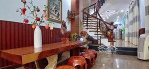 bán nhà 3 tầng hẻm ô tô nguyễn thiện thuật cách biển chỉ vài trăm mét lh: 