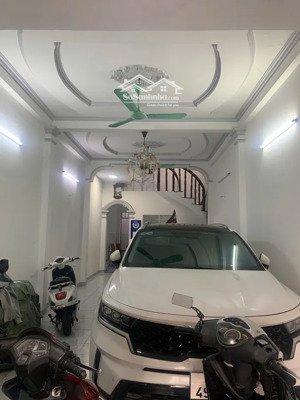 bán nhà 4 tầng, 19 phòng khai thác, doanh thu 600 triệu/năm, hẻm 8m cộng hòa, tân bình trung tâm.