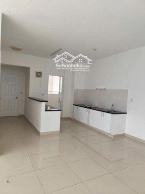 cần bán căn hộ chung cư bình khánh, nhà c lô cd, view đẹp thoáng mát.