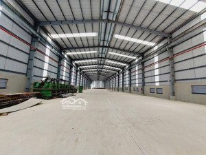 cho thuê nhà xưởng 8100m2 kcn long thành