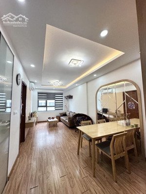 bán căn hộ chung cư thái hà thành phố giao lưu 70m 2 phòng ngủ full nội thất đẹp, gần hồ