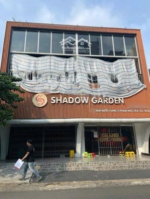 bán nhà nam quốc cang 400m2 2 tầng - 240 tỷ - trung tâm quận 1