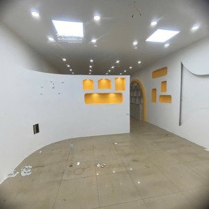 cho thuê nhà phố cầu giấy, 20 triệu, 85m2 x 3 tầng mt 5m