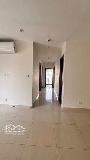 bán căn hộ 3pn vinhomes view hồ bơi, gần tttm vincom, dt 81m2, hướng mát 4tỷ250