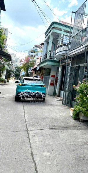 bán nhà tân bình 1 sẹc sát mặt tiền cmt8 gần bv thống nhất,q1,q10