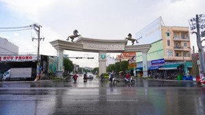 bán gấp nhà mặt phố quốc lộ 13, thủ đức, giá ưu đãi 52 tỷ, 467m2