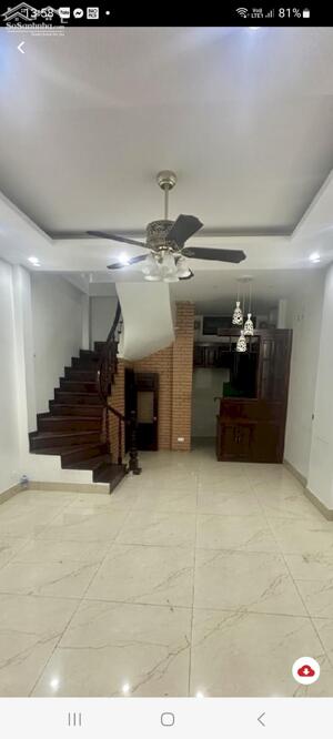 Trung tâm Đống Đa Trung Phụng giá hợp lý 36m 5 tầng giá 8.8 tỷ nhà đẹp ở ngay sát phố .