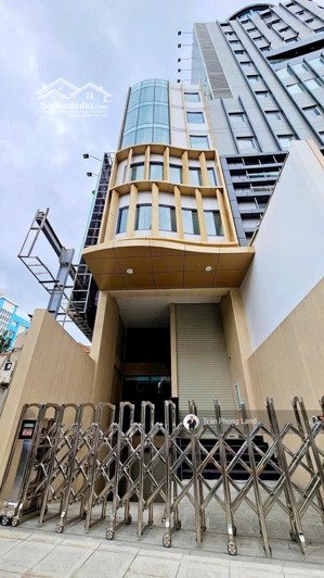 chính chủ gửi cho thuê nhà mặt tiền 191 nam kỳ khởi nghĩa, p. võ thị sáu, q3, 6.12x22m, 