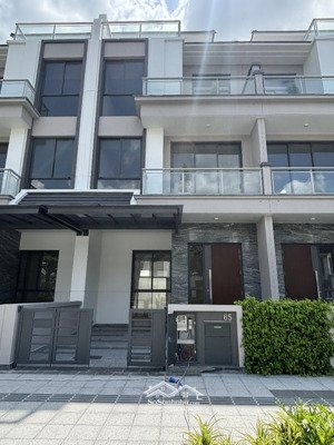 bán nhà phố khang điền q2 giá 22,8tỷ. chiết khấu 8%. mua trực tiếp cđt