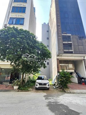 chính chủ bán đất đấu giá man bồi ,gốc găng,diện tích 54 m, mt 5,4 m,giá nhỉnh 12 tỷ lh :0966495911