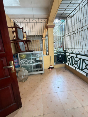 nhà quận thanh xuân - gần royal - gần ga tàu điện trên cao - 55m - 6 ngủ riêng biệt