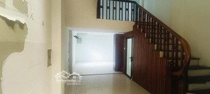 bán nhà phùng hưng hà đông , 36.5m2 , 5 tầng, giá chỉ nhỉnh 10 tỷ. cạnh ô tô , 5m ra phố, ngõ thông