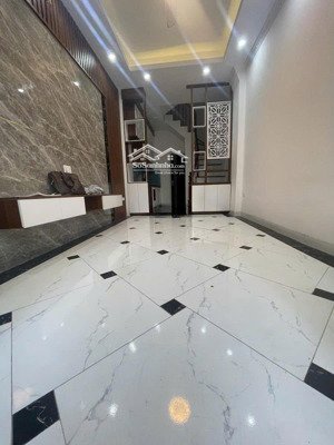 siêu đẹp bán nhà phố di trạch kim chung hoài đức 45m2 x 5 tầng lô góc ô tô đỗ cửa giá nhỉnh 5 tỷ
