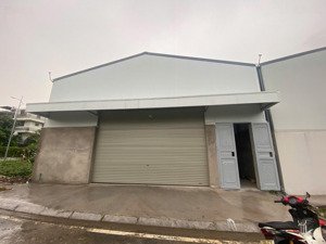 ct kho xưởng mặt đường phú minh, bắc từ liêm, ngay đầu văn tiến dũng, dt 400m2, điện 3fa, xe công.