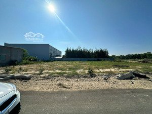 cần bán đất 980m2 có 160m2 đất ở gần biển hồ tràm vị trí siêu đẹp, giá tốt (14tỷ)