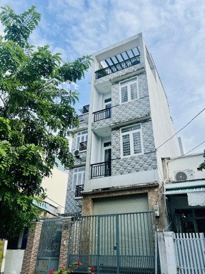 nhà 4 tầng-hẻm xe hơi- gần phú mỹ hưng- quận 7- 75m2- nhỉnh 7 tỷ